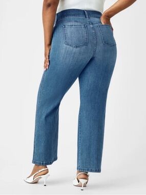 SPANX PETITE Kick Flare Jeans
